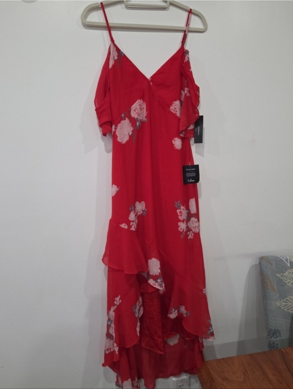 Lulu's Red Floral Cold-Shoulder Maxi Dress - Picture 5 of 6